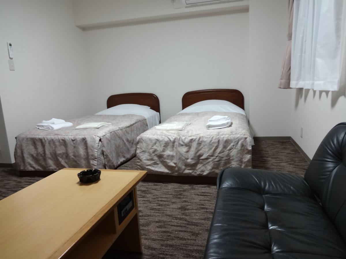 Ushiku City Hotel Ekimaekan エクステリア 写真