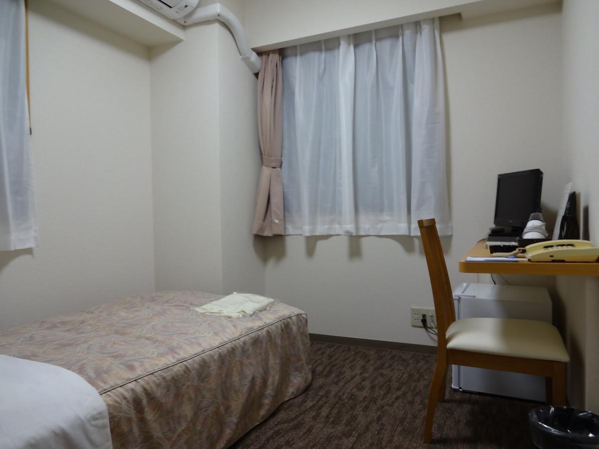 Ushiku City Hotel Ekimaekan エクステリア 写真