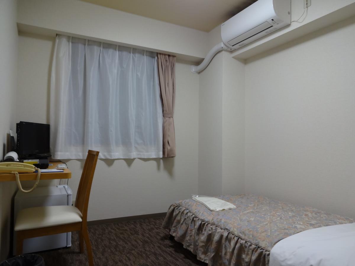 Ushiku City Hotel Ekimaekan エクステリア 写真