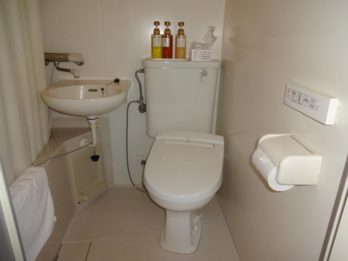 Ushiku City Hotel Ekimaekan エクステリア 写真